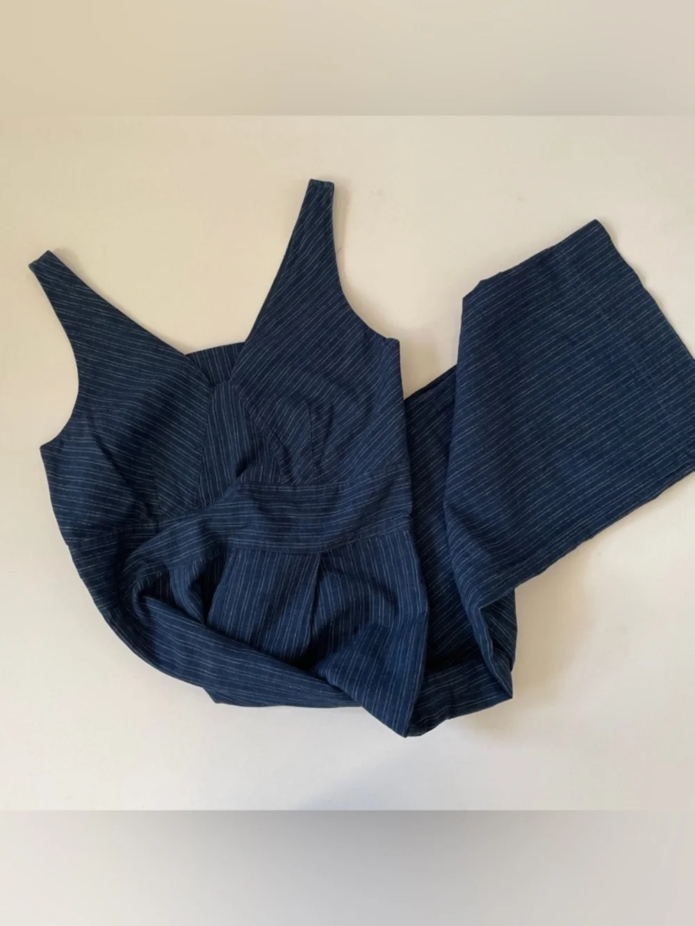 Banana Republic Sleeveless Pinstripe Jumpsuit in Navy Combo, Size 4